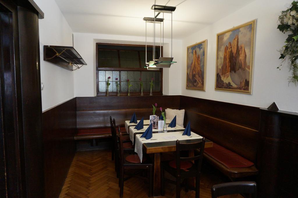 Hotel Happ Innsbruck Luaran gambar